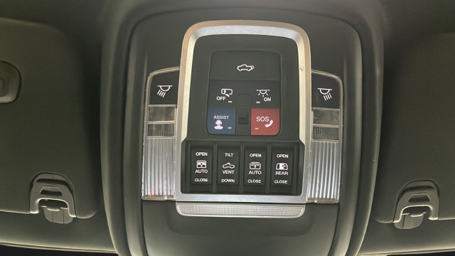 Used 2019 RAM 1500 Limited AWD/4WD image 34
