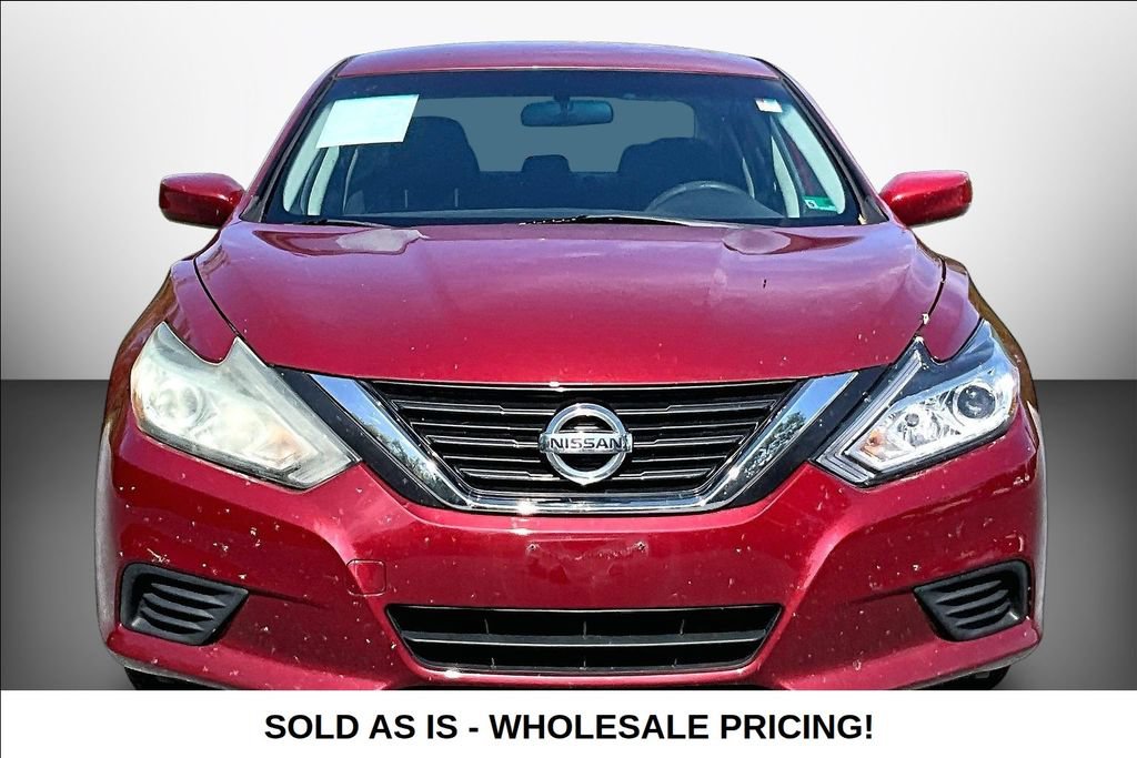 Used 2017 Nissan Altima 2.5 S w/ Power Driver Seat Package FWD image 2