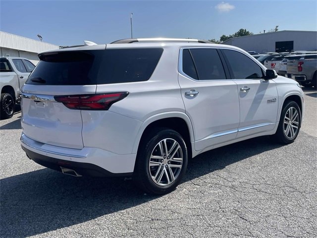 Used 2023 Chevrolet Traverse High Country video 3