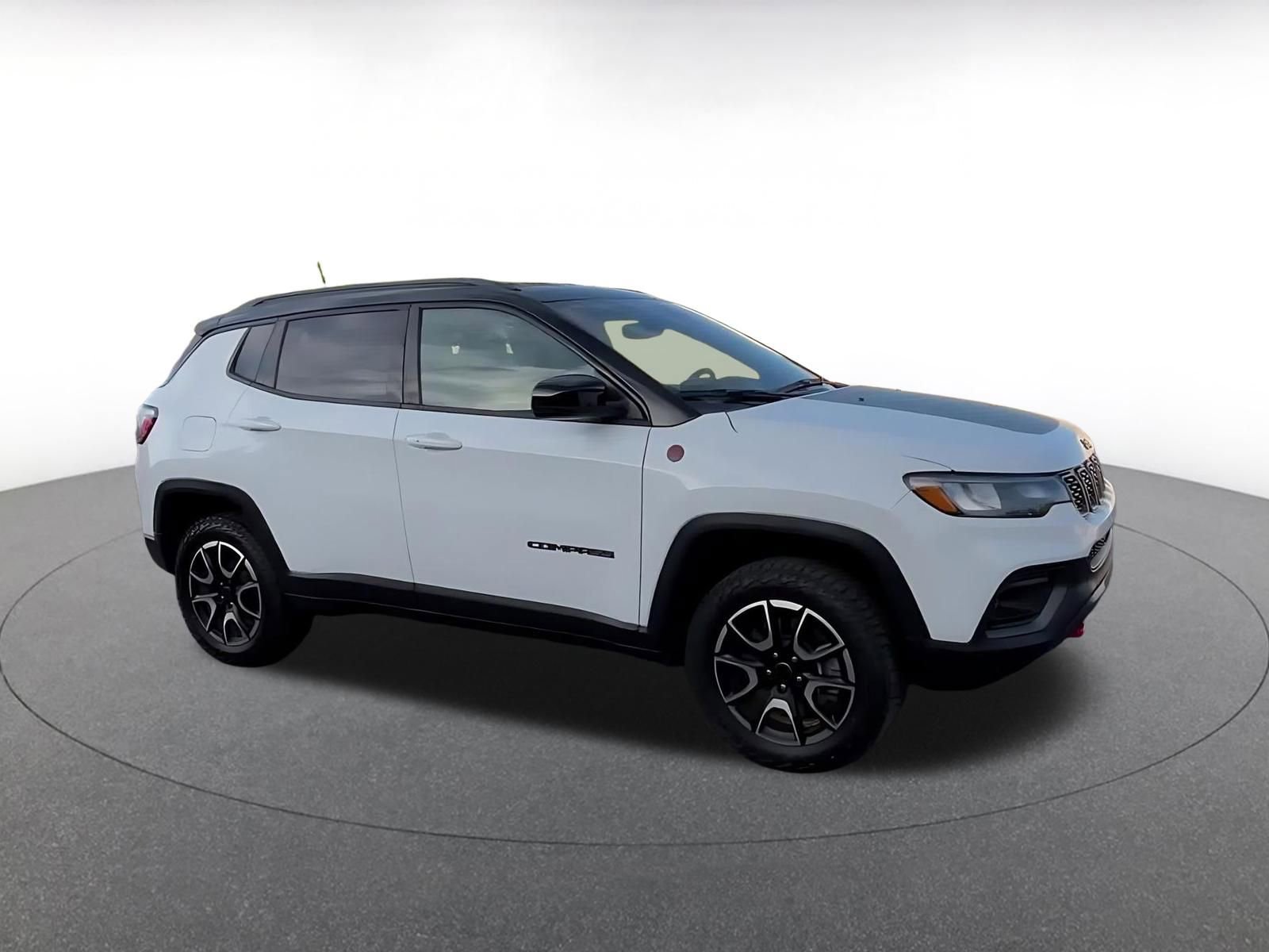 Used 2025 Jeep Compass Trailhawk AWD/4WD video 2