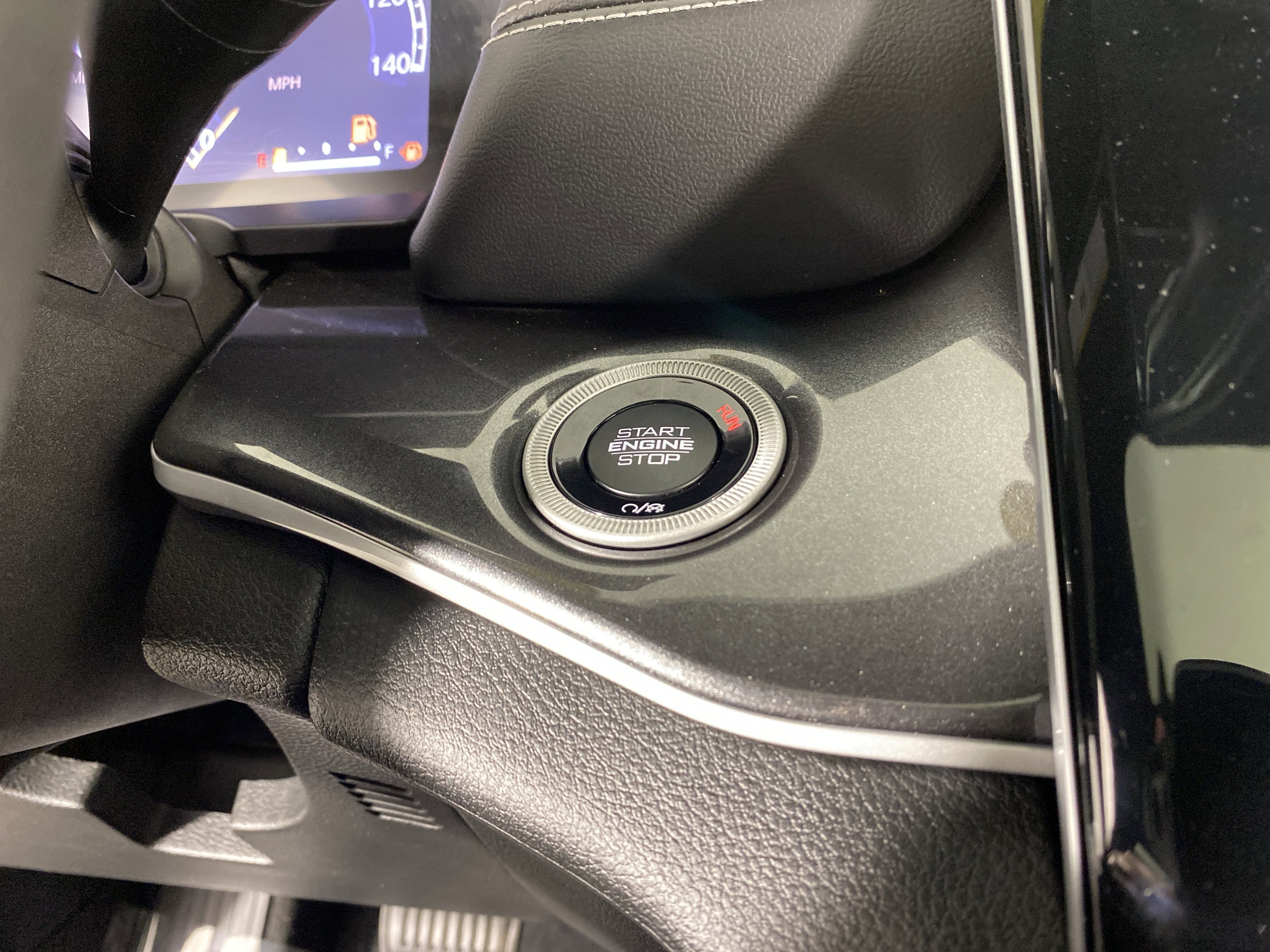 Used 2023 Jeep Grand Cherokee Altitude AWD/4WD image 26
