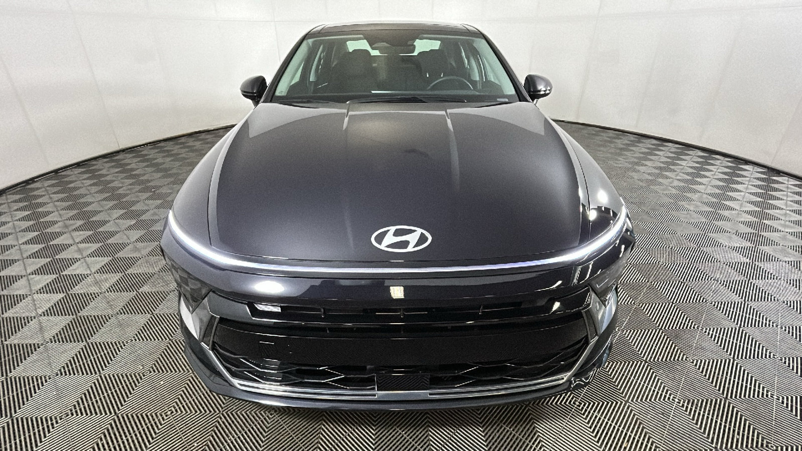 Used 2025 Hyundai Sonata SEL FWD image 9