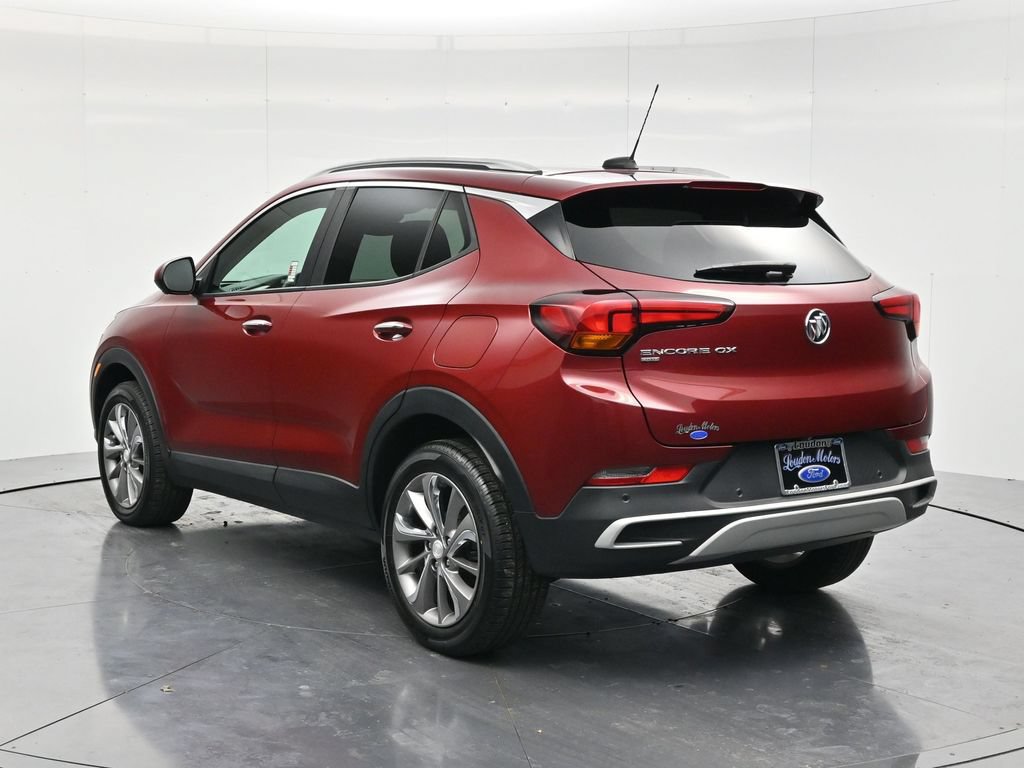 Used 2022 Buick Encore GX Select w/ Advanced Technology Package AWD/4WD image 7