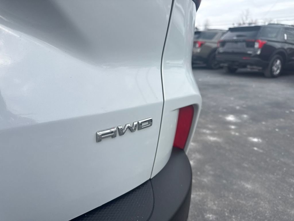 Used 2025 Ford Escape ST-Line Select w/ Tech Pack #1 image 11