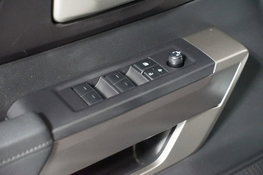 Used 2022 Toyota Tundra SR5 w/ Convenience Package image 32