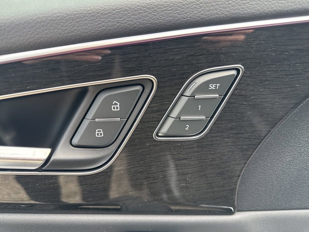 New 2026 Audi Q8 Premium Plus image 11