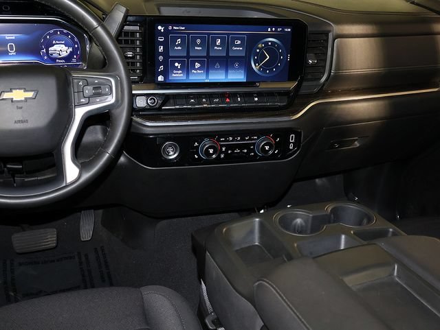 Used 2023 Chevrolet Silverado 1500 LT AWD/4WD image 17
