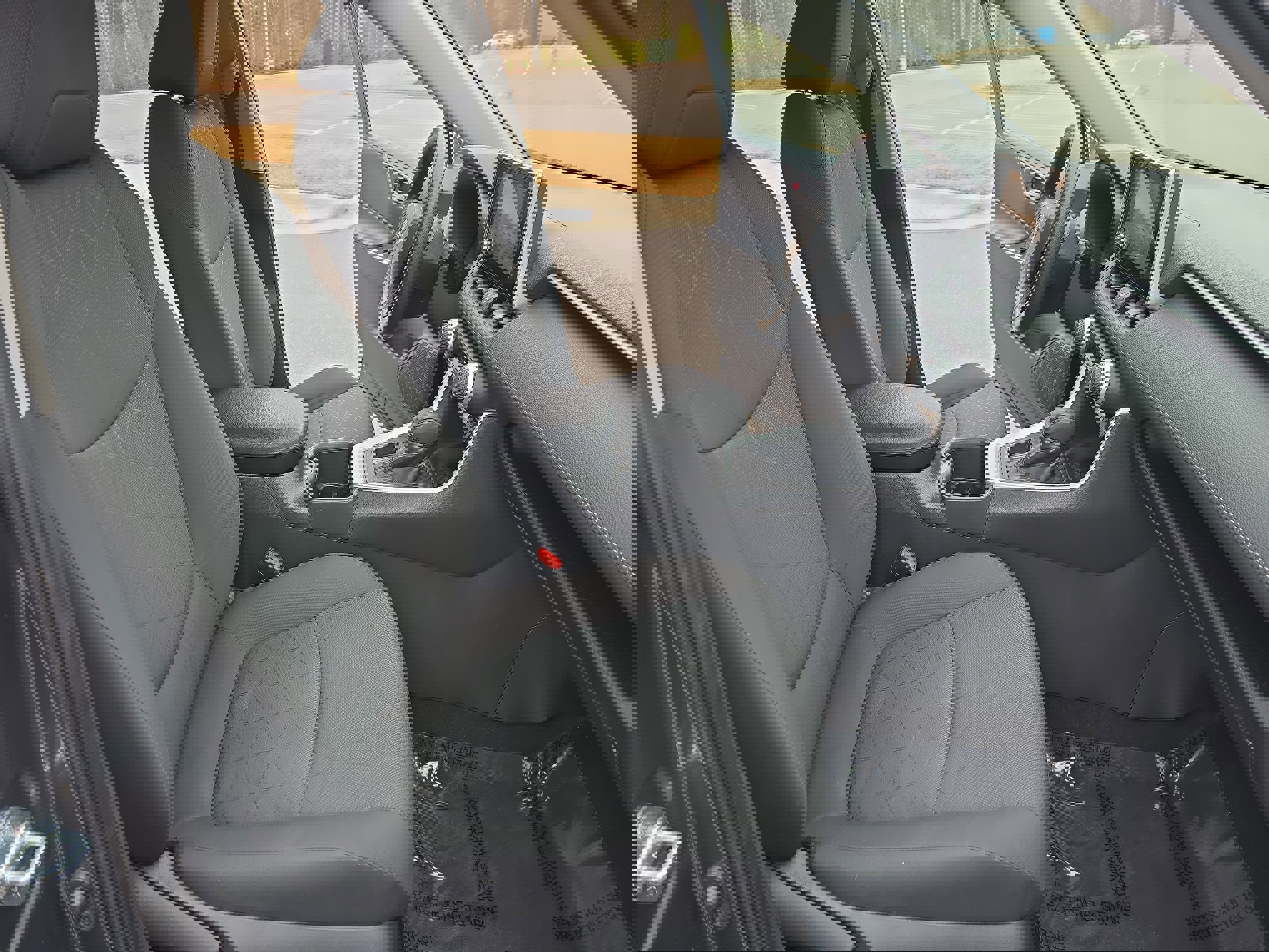 Used 2024 Toyota RAV4 XLE image 10