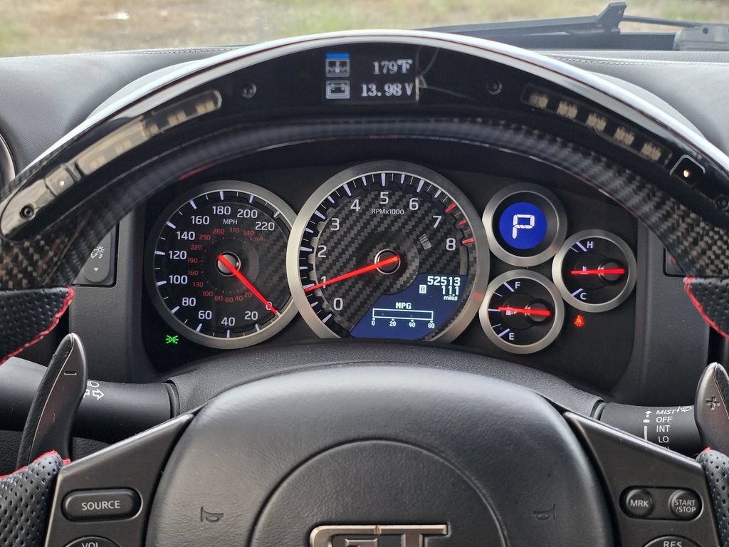 Used 2015 Nissan GT-R Black Edition AWD/4WD image 37