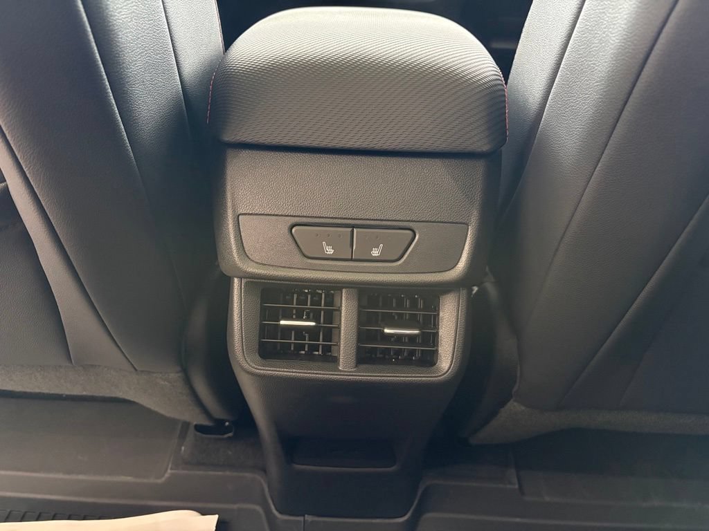 New 2027 Chevrolet Equinox RS w/ Safety and Technology Package FWD image 37