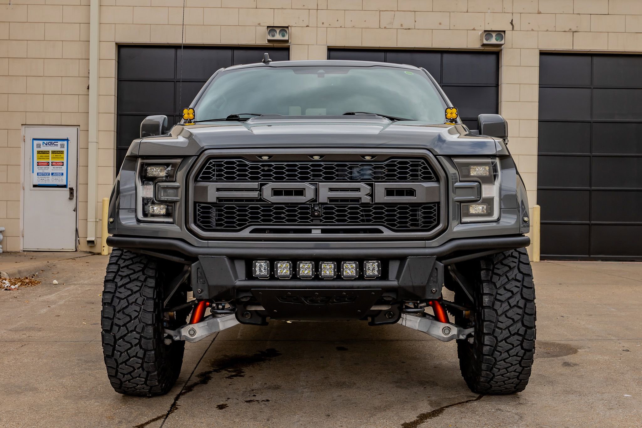 Used 2020 Ford F150 Raptor w/ Equipment Group 802A Luxury image 2