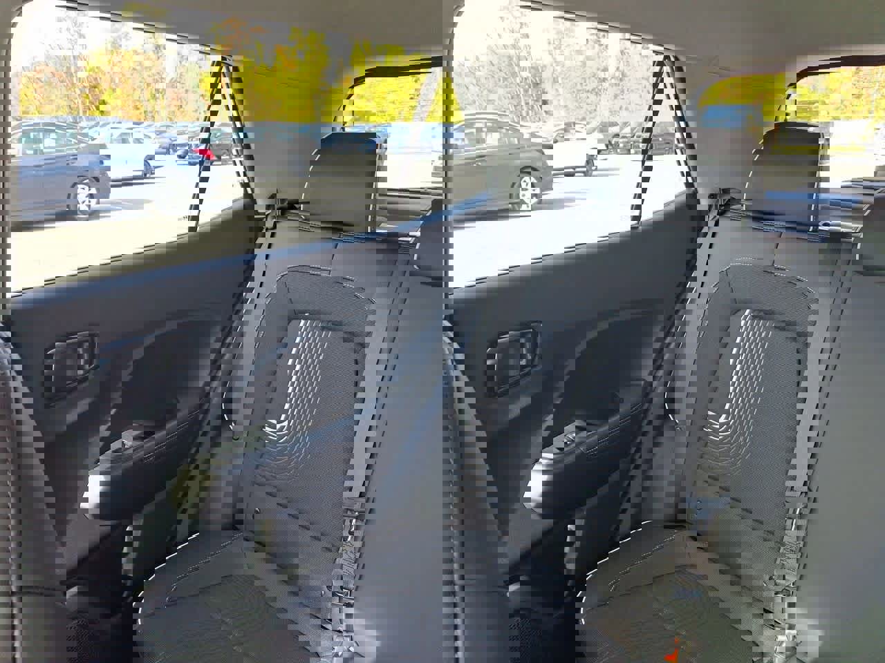 Used 2025 Hyundai Venue Limited image 12