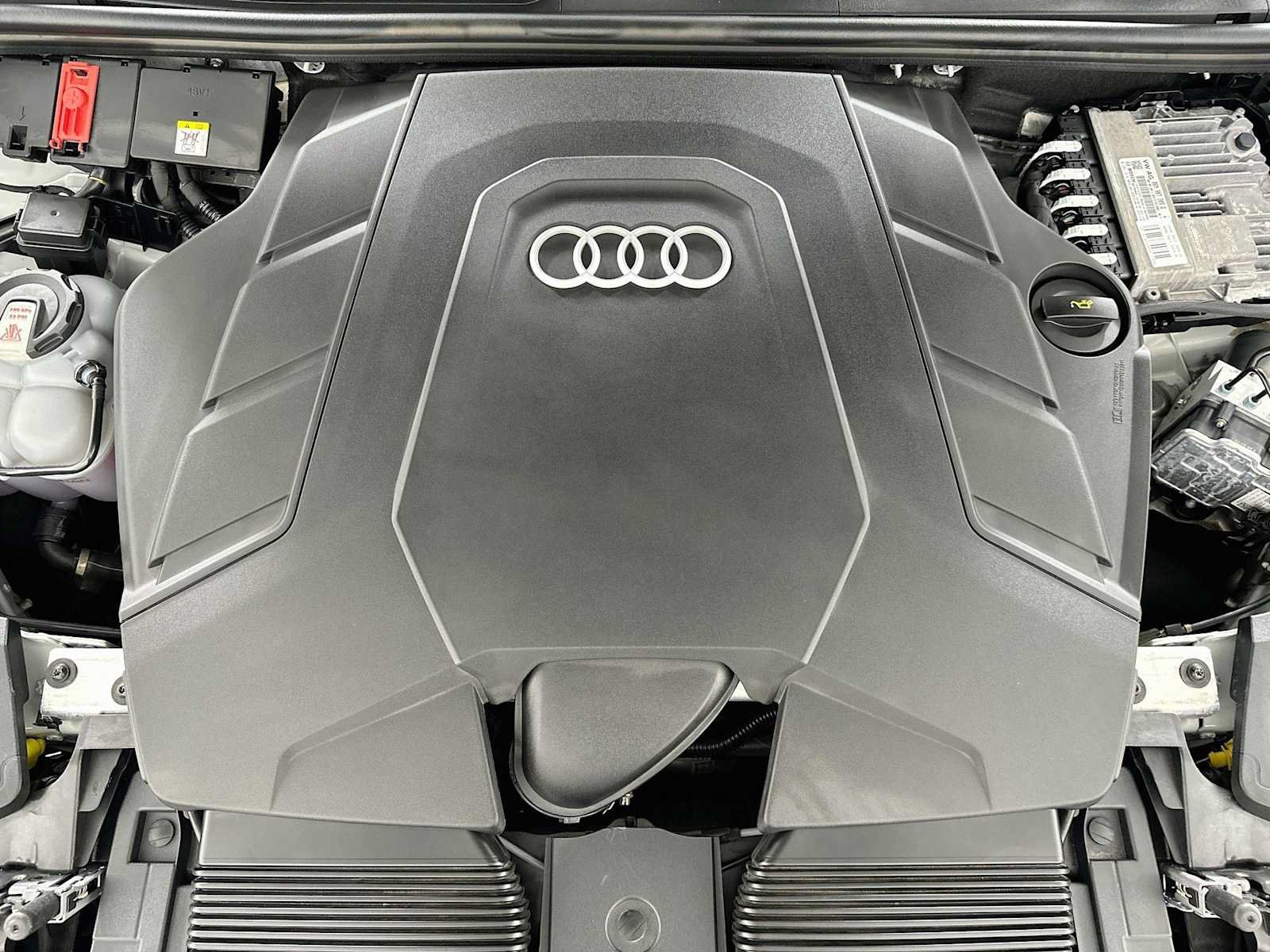 Certified 2023 Audi Q8 Premium w/ Convenience Package AWD/4WD image 29