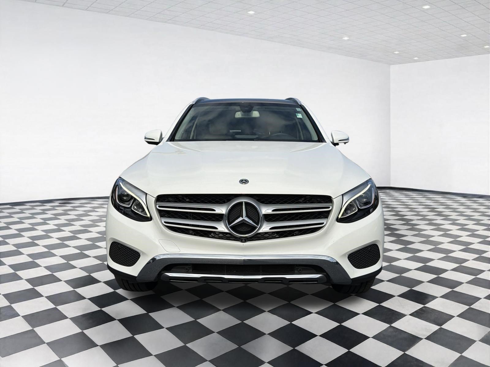 Used 2019 Mercedes-Benz GLC 300 video 2