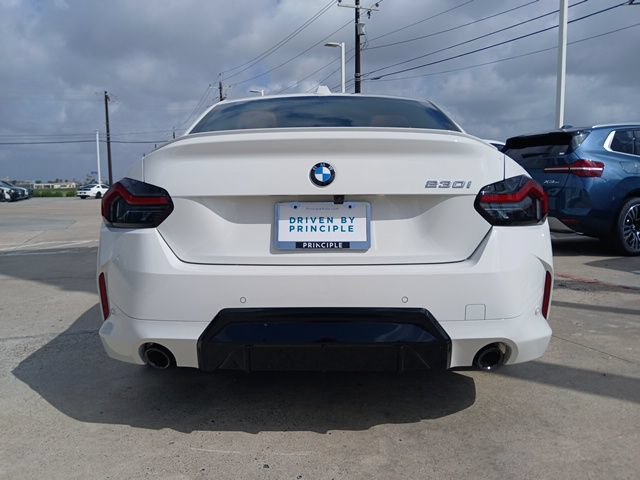 New 2025 BMW 230i Coupe w/ M Sport Package RWD image 8