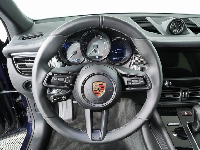 Certified 2023 Porsche Macan Turbo AWD/4WD image 9