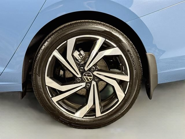Certified 2026 Volkswagen Jetta SEL FWD image 31