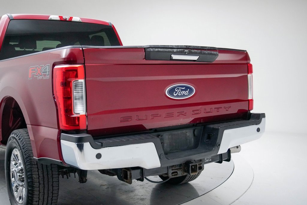 Used 2018 Ford F250 XLT w/ XLT Premium Package image 8
