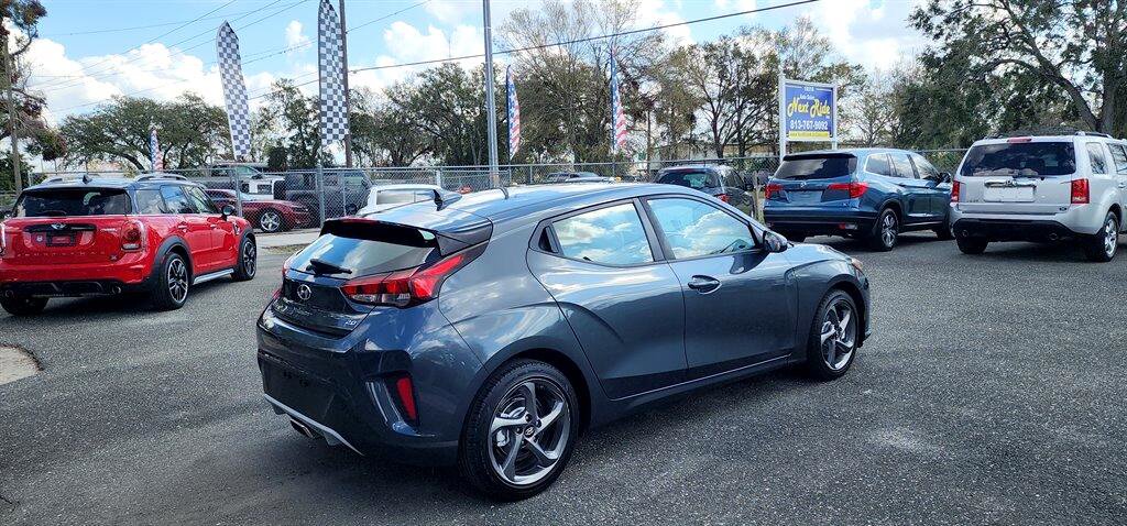 Used 2019 Hyundai Veloster 2.0 image 13