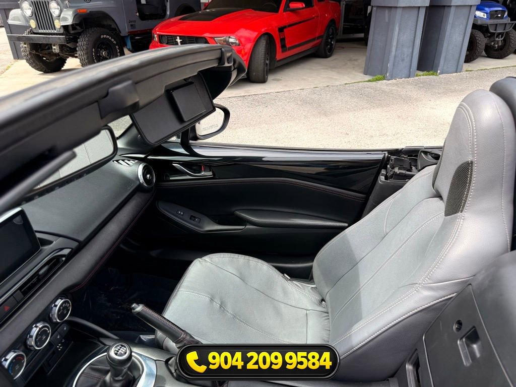 Used 2017 MAZDA MX-5 Miata Grand Touring RWD image 20