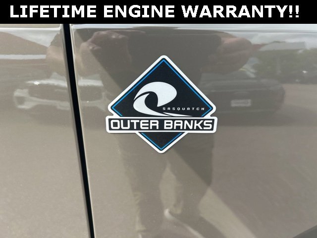 New 2025 Ford Bronco Outer Banks w/ Sasquatch Package image 11