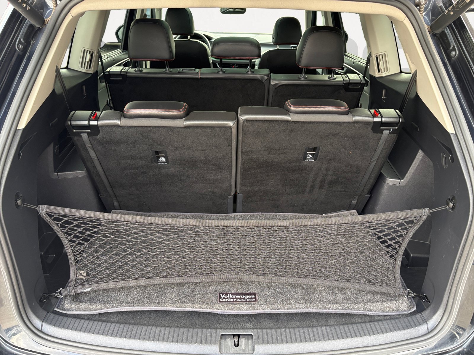 Certified 2024 Volkswagen Atlas Peak Edition SE AWD/4WD image 12