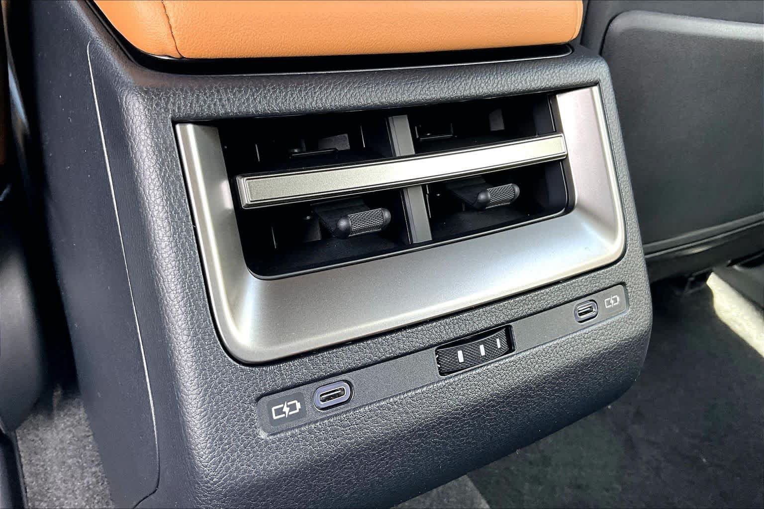 New 2026 Lexus ES 350e w/ Convenience Package FWD image 13