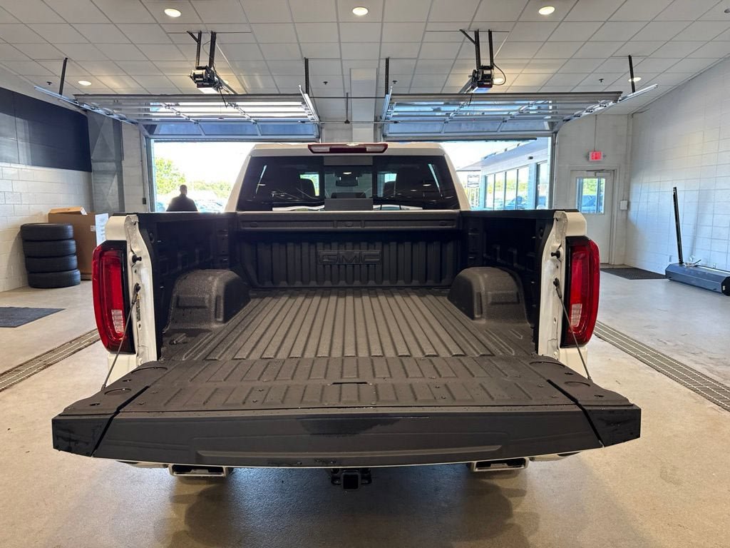 New 2026 GMC Sierra 1500 SLT w/ SLT Premium Plus Package AWD/4WD image 19