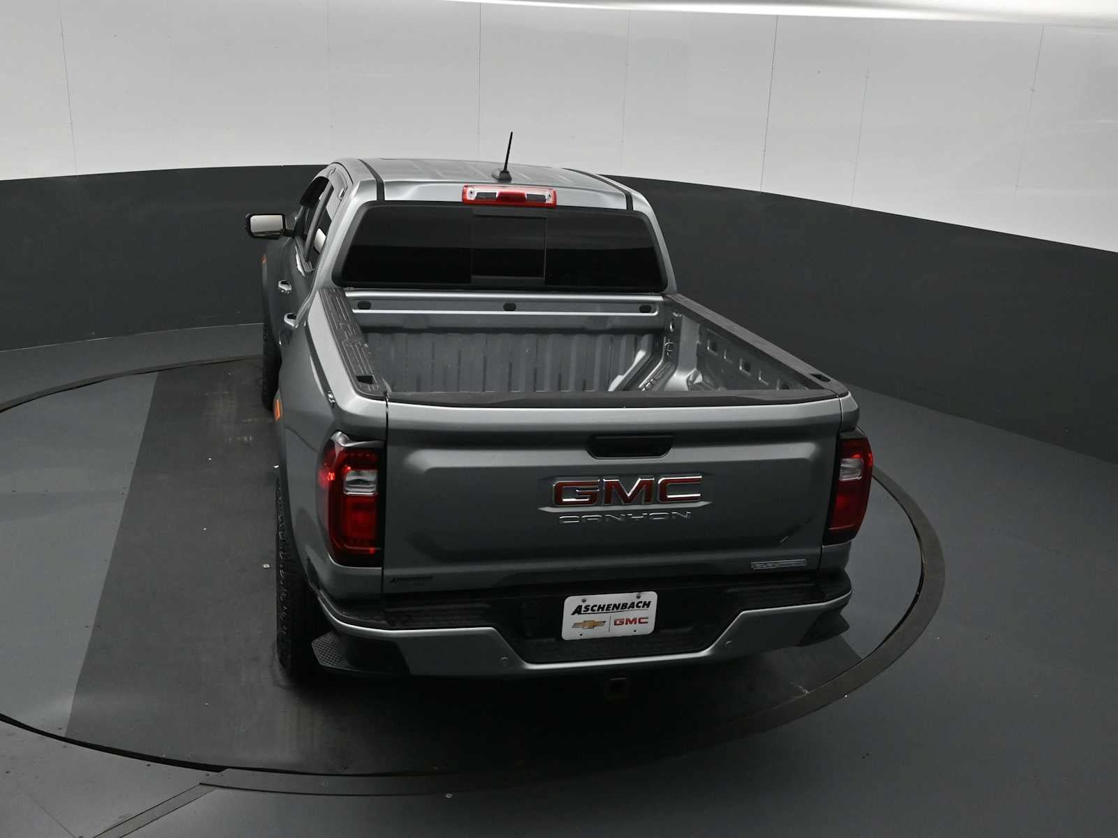 Used 2024 GMC Canyon Elevation w/ Convenience Package AWD/4WD image 16
