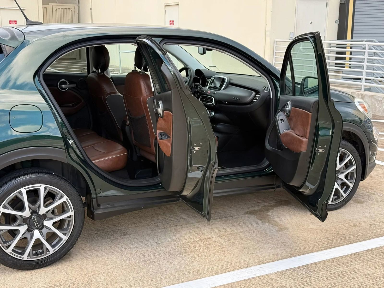 Used 2016 FIAT 500X Trekking Plus image 19