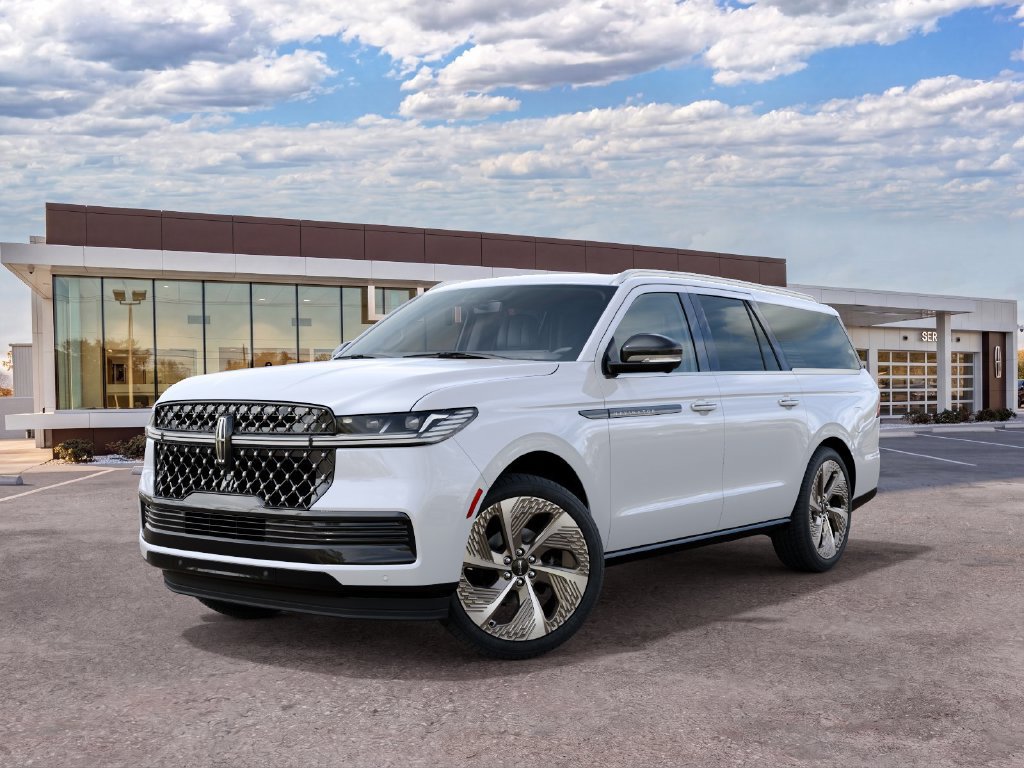 New 2027 Lincoln Navigator L Black Label AWD/4WD image 2