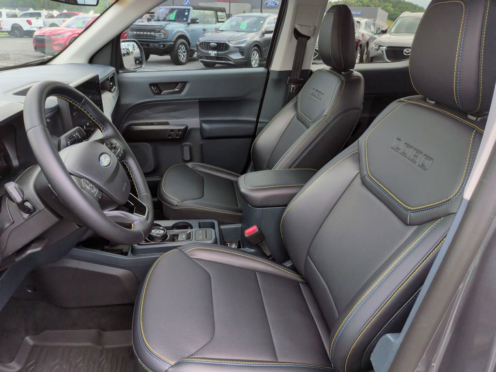 Used 2025 Ford Maverick Lobo AWD/4WD image 4