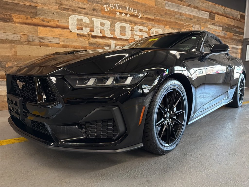 Used 2024 Ford Mustang GT Premium image 10