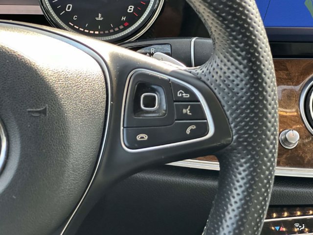 Used 2018 Mercedes-Benz E 300 4MATIC image 25