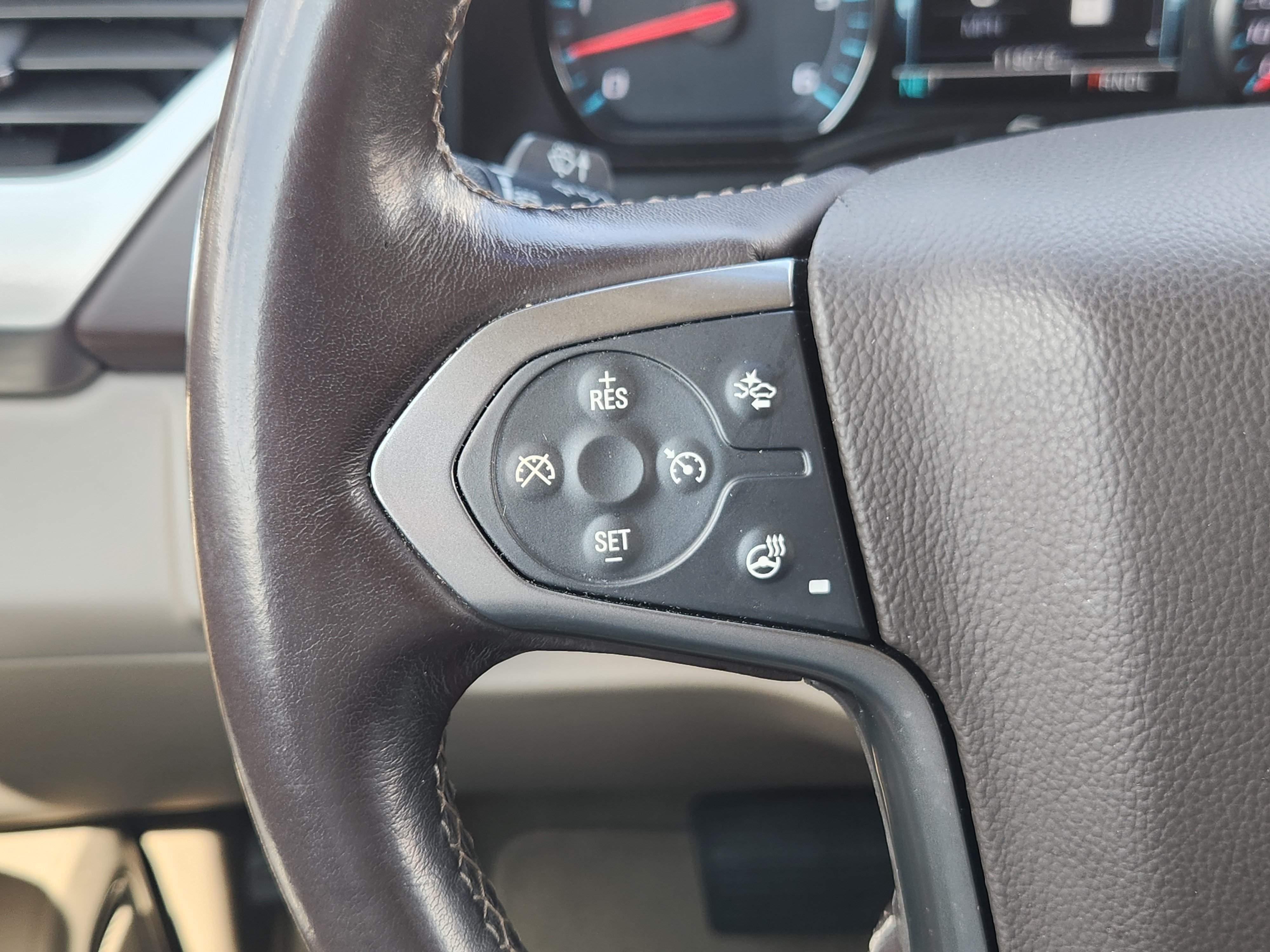 Used 2019 Chevrolet Tahoe Premier w/ Max Trailering Package RWD image 28