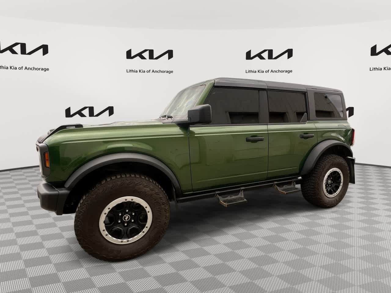 Used 2023 Ford Bronco Badlands w/ Sasquatch Package AWD/4WD video 1