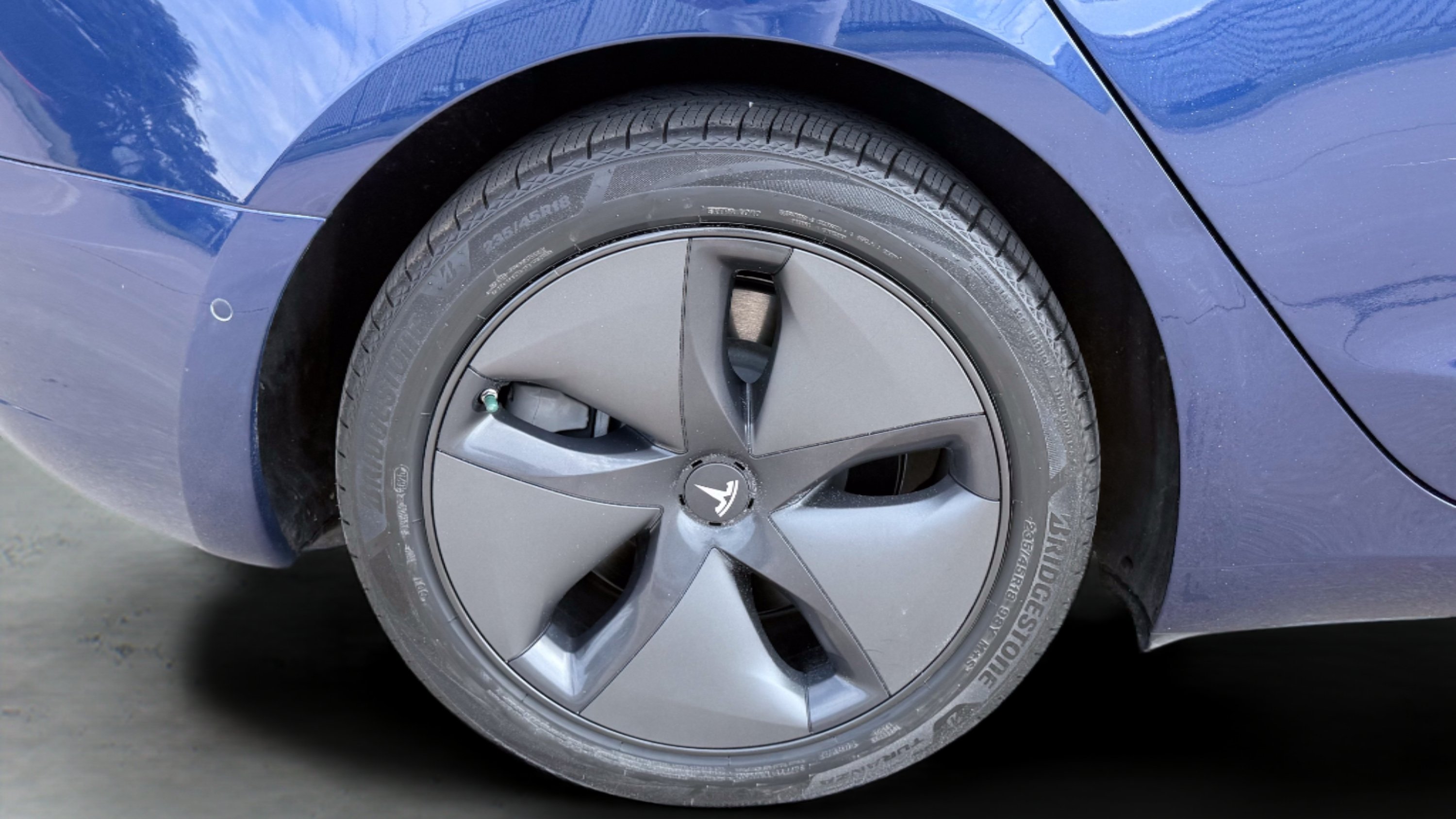 Used 2019 Tesla Model 3 Standard Range RWD image 10