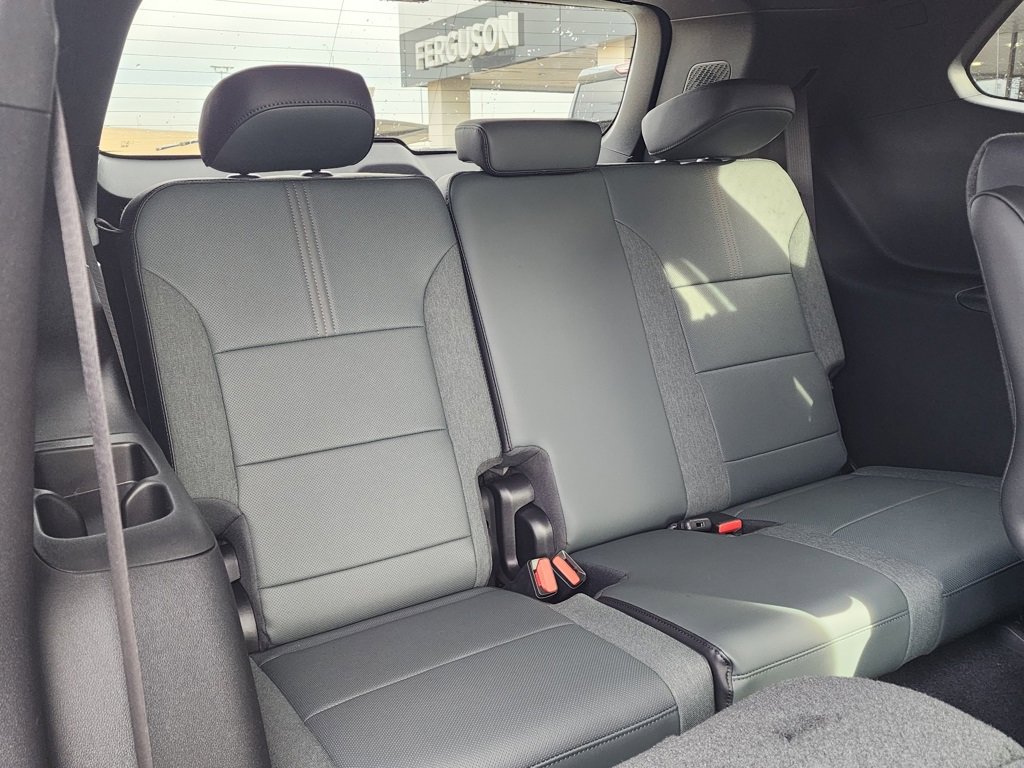 New 2026 GMC Acadia AT4 w/ Luxury Package image 49