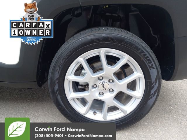 Used 2023 Jeep Renegade Latitude image 30