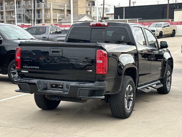 Used 2022 Chevrolet Colorado Z71 AWD/4WD image 4