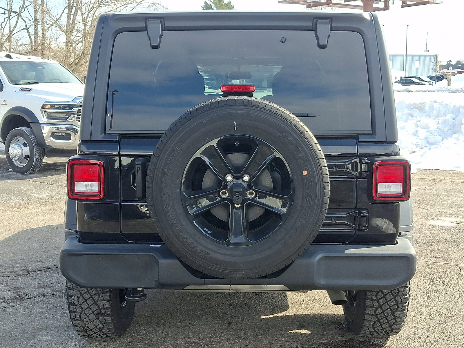 Used 2022 Jeep Wrangler Unlimited Sport image 6