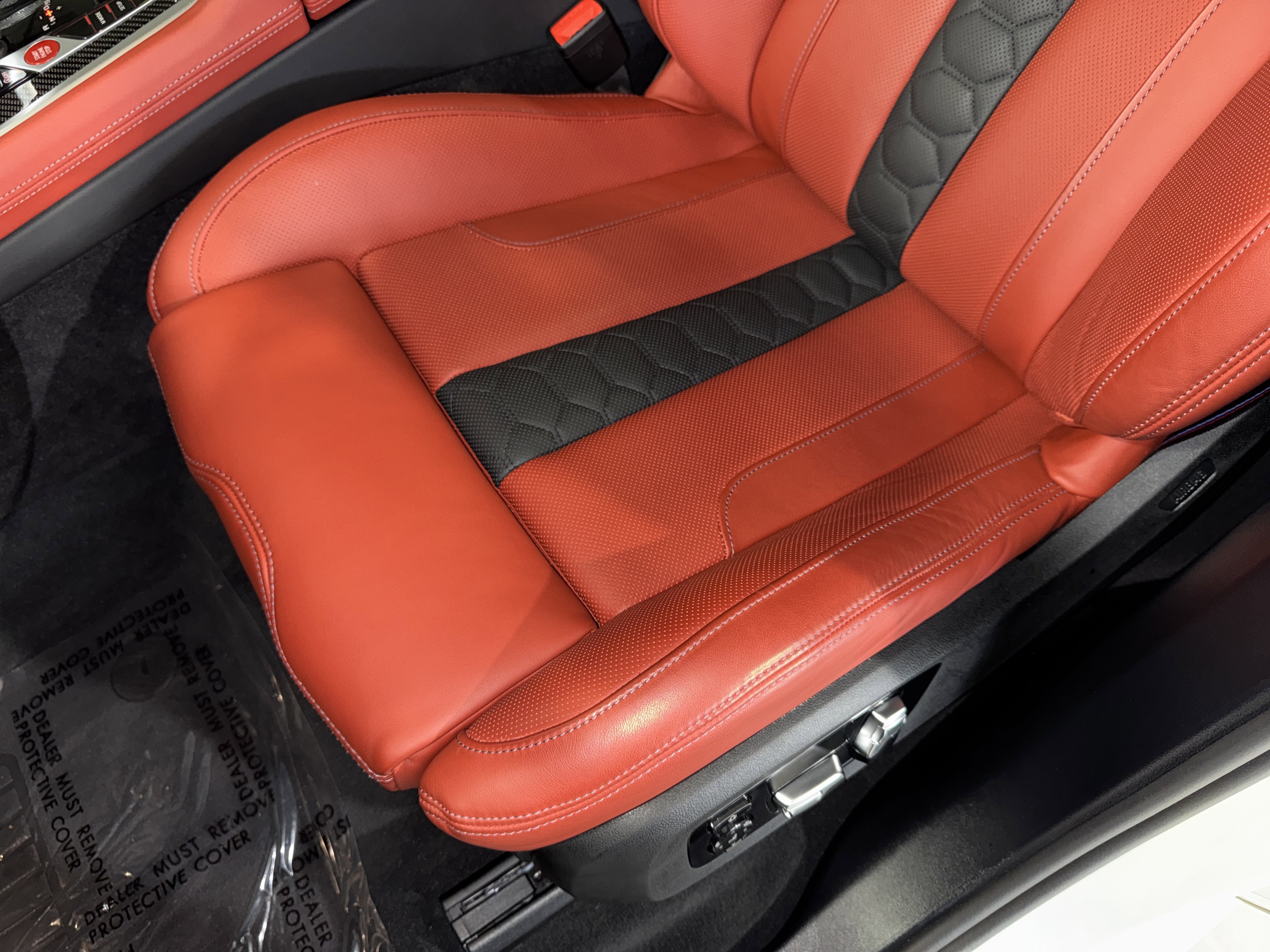 Used 2026 BMW X5 M Competition w/ Executive Package image 35