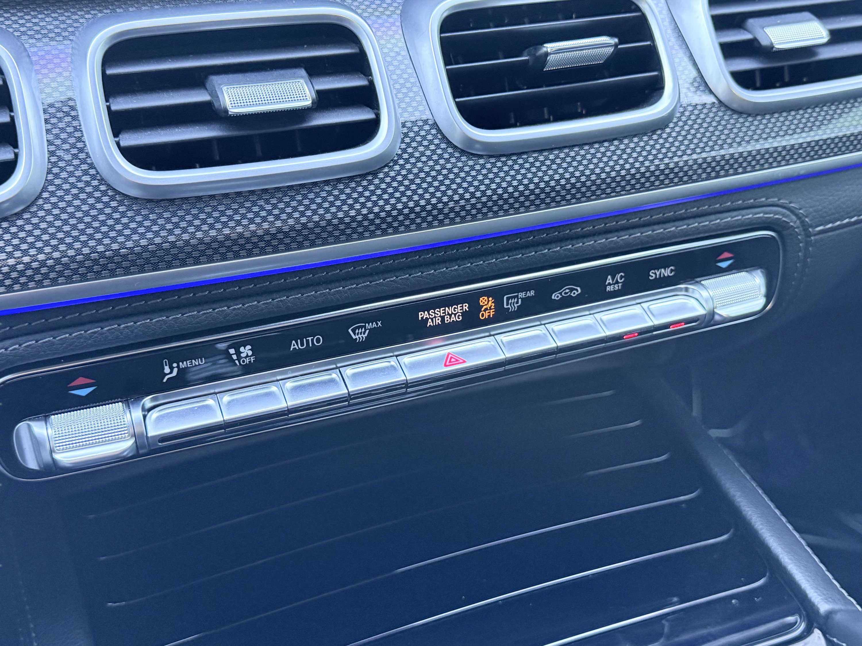 Used 2022 Mercedes-Benz GLE 53 AMG 4MATIC image 69