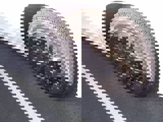 Used 2026 Lexus TX 500h AWD w/ Technology Package image 12