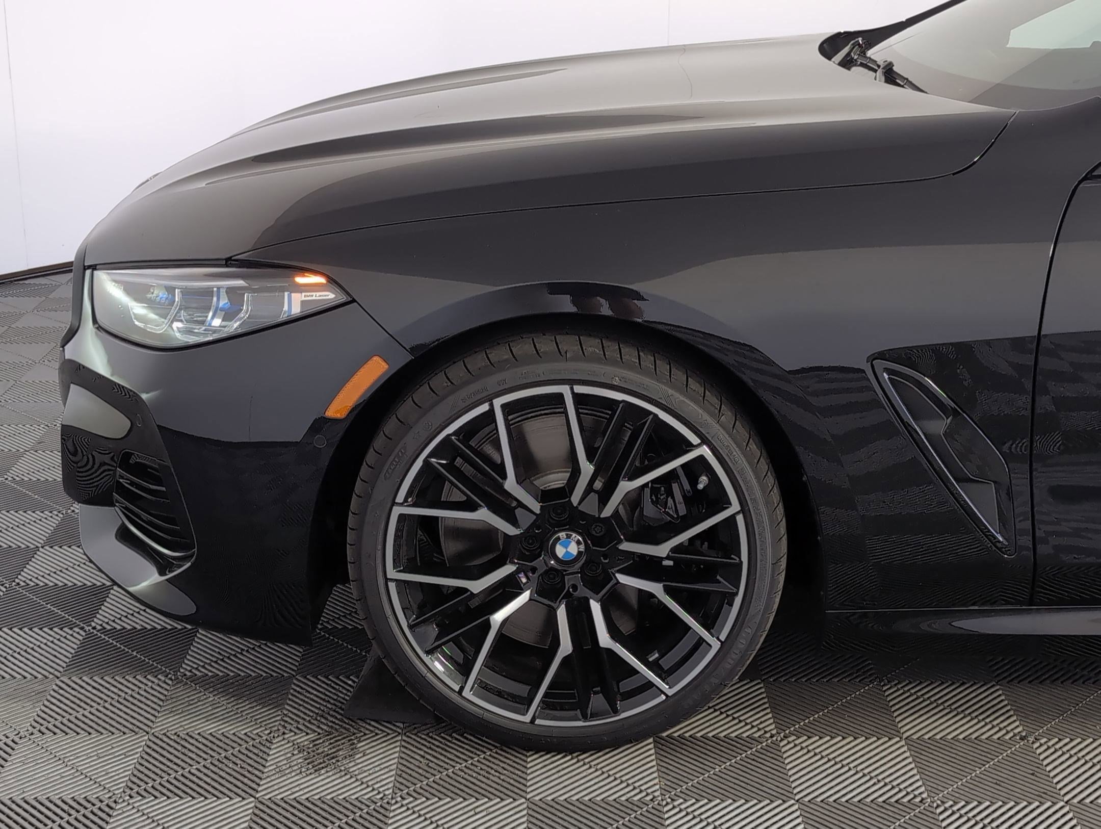 Used 2026 BMW 840i xDrive Coupe image 9