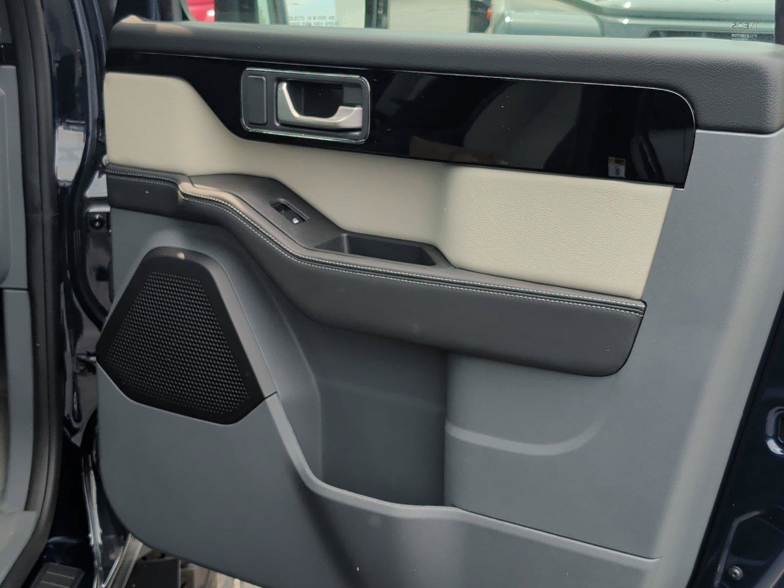 New 2025 INEOS Grenadier Station Wagon AWD/4WD image 40