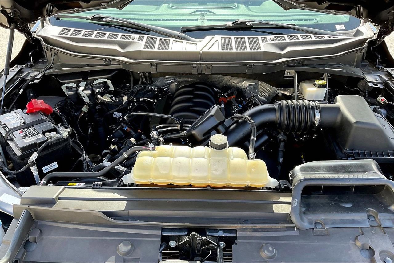 Used 2023 Ford F150 Lariat image 39