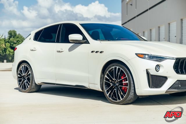 Used 2019 Maserati Levante Trofeo AWD/4WD image 68