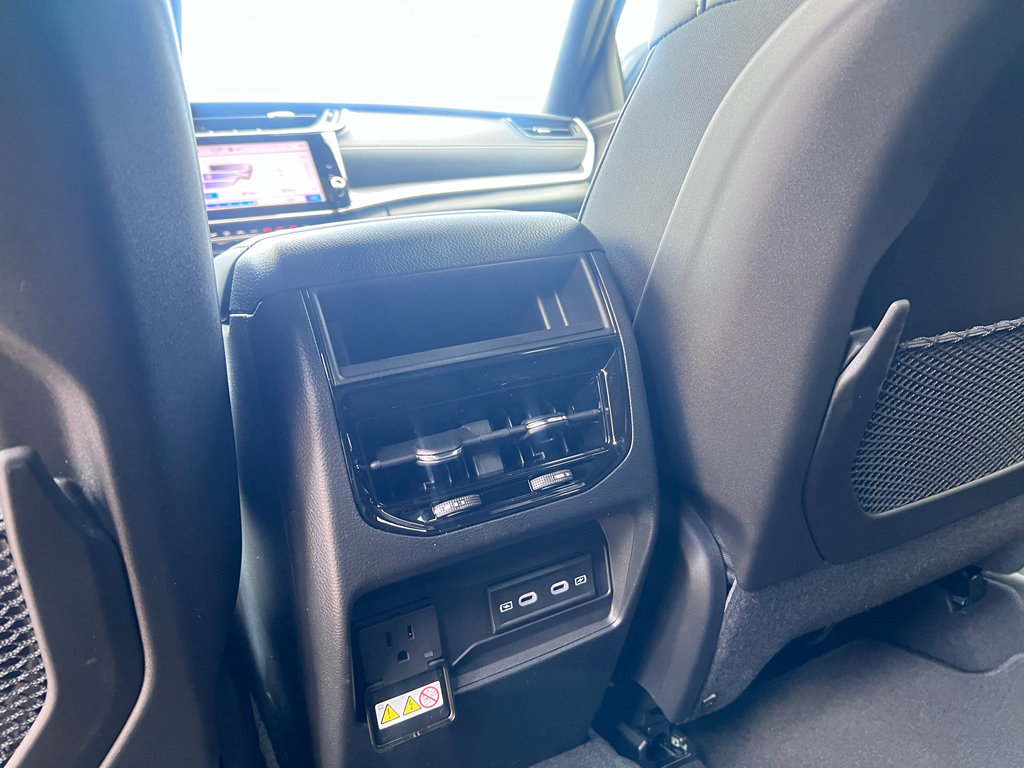 New 2026 Jeep Grand Cherokee Altitude RWD image 14