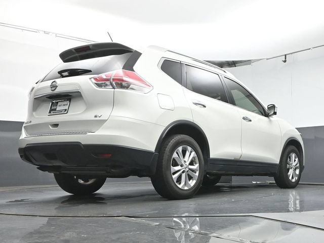 Used 2015 Nissan Rogue SV w/ SV Premium Package FWD image 59